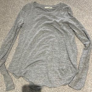 Grey long sleeve shirt